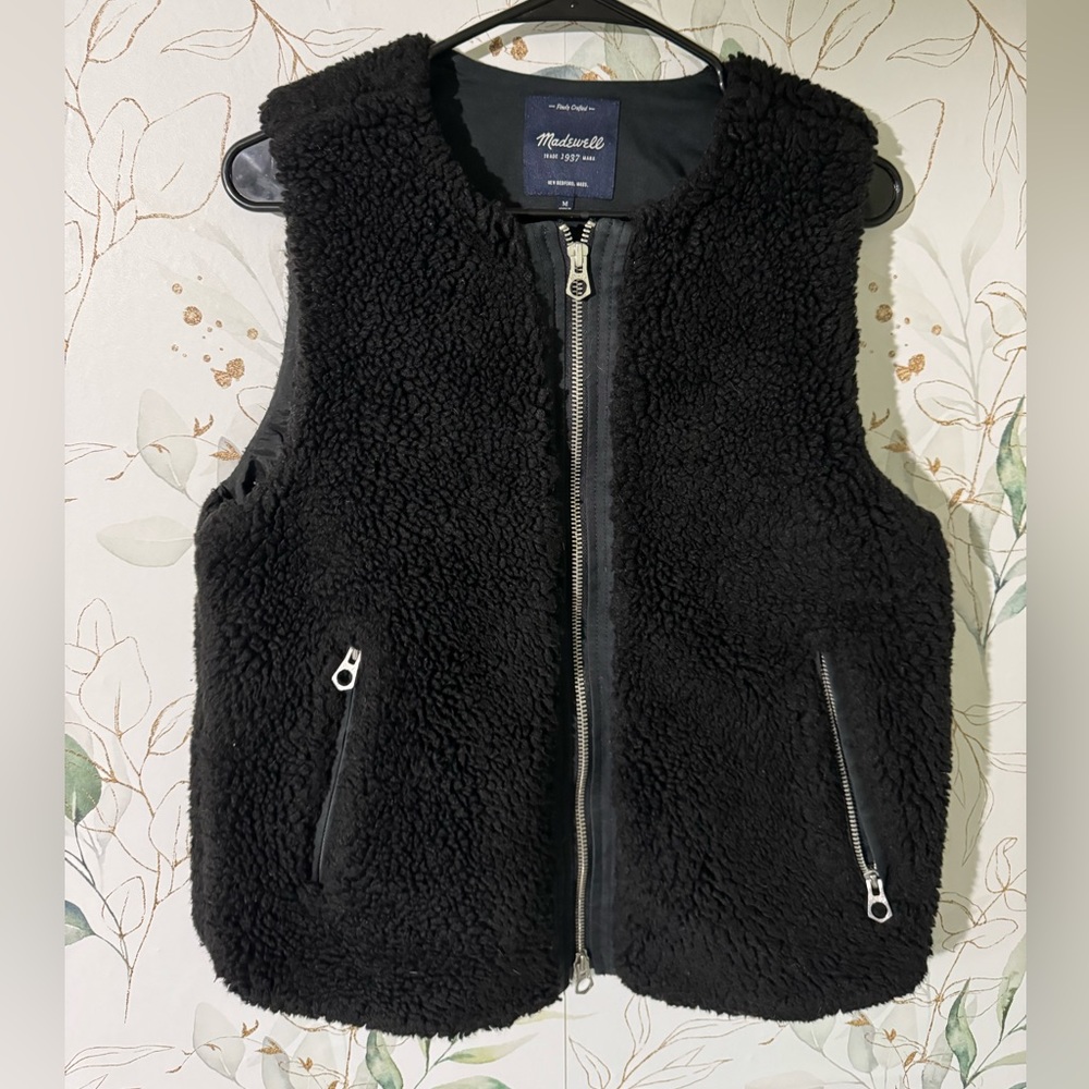 Madewell Black Sherpa Vest fuzzy faux fur